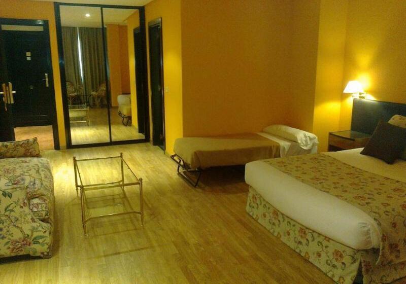 스탠다드 트리플 룸, Aeropuerto Ifema Madrid Torre Hogar Premium