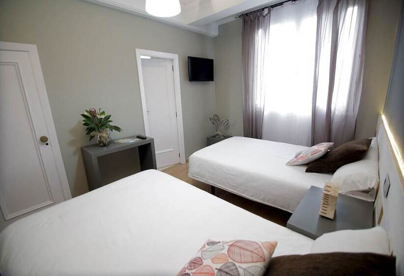 غرفة قياسية, Alda Estacion Vigo