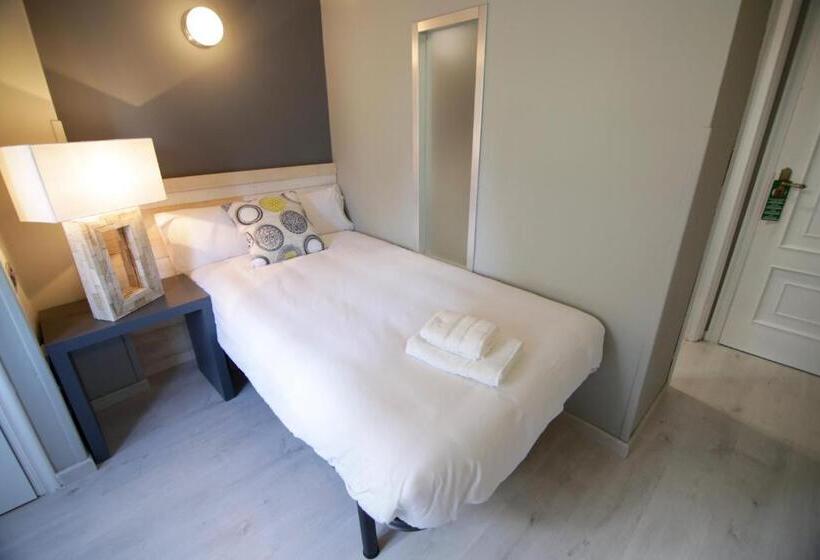 Quarto Estandar Individual, Alda Estacion Vigo