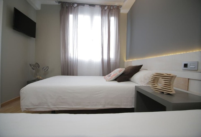 غرفة قياسية, Alda Estacion Vigo