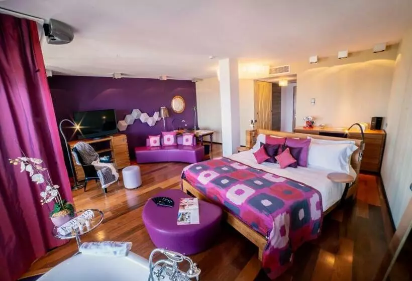 سوییت جونیور, Bohemia Suites & Spa - Adults Only