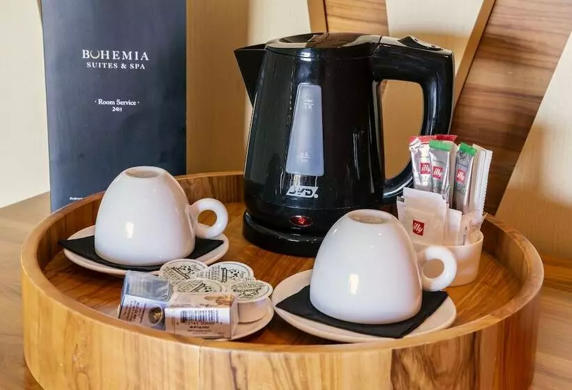 اتاق لوکس با چشم‌انداز باغ, Bohemia Suites & Spa - Adults Only