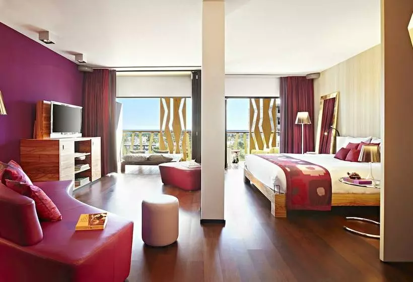 سوئیت جونیور با چشم‌انداز باغ, Bohemia Suites & Spa - Adults Only