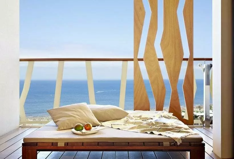 سوییت جونیور با چشم‌انداز دریا, Bohemia Suites & Spa - Adults Only