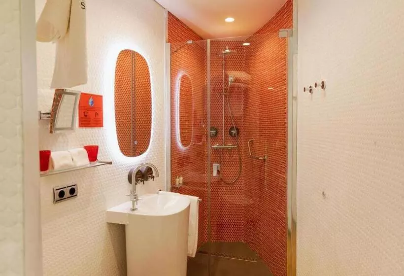 بانگلوی استاندارد, Bohemia Suites & Spa - Adults Only