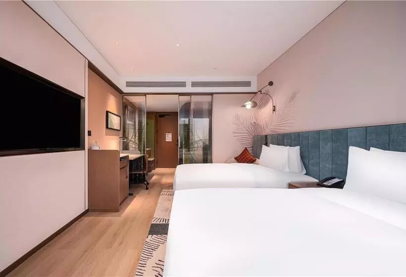 اتاق استاندارد, Canopy by Hilton Madrid Castellana