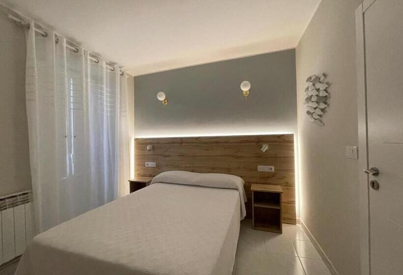 Номер Стандарт, Grupo Las Catedrales   Casa Amadora