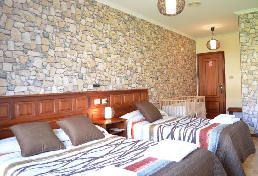 标准三人间, Celta Galaico