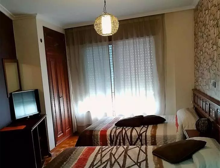 Chambre Triple Standard, Celta Galaico