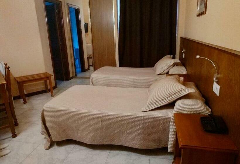 标准间, Cristaleiro