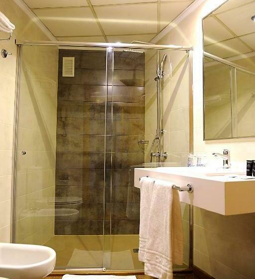 اتاق استاندارد یک نفره, El Churra