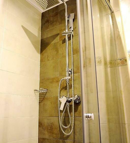 اتاق استاندارد, El Churra