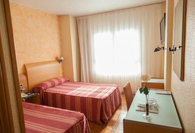 اتاق استاندارد, El Churra