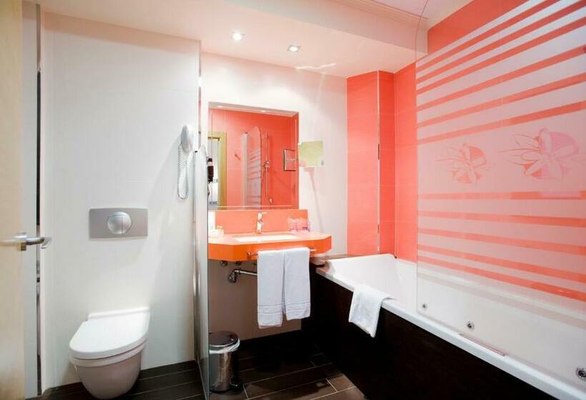 سوییت جونیور, El Churra