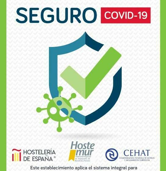 اتاق کلاسیک سه تخته, El Churra