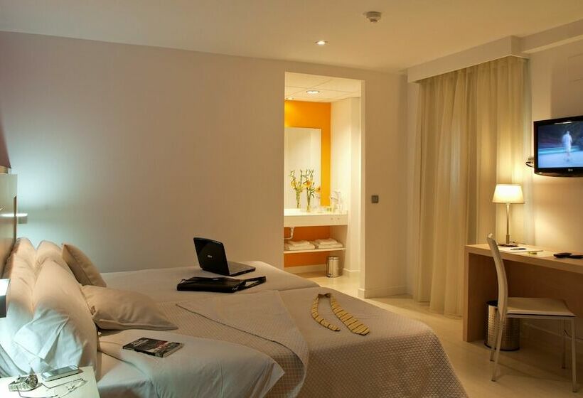 غرفة قياسية, Europa