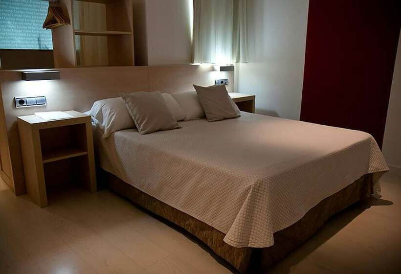 غرفة قياسية, Europa