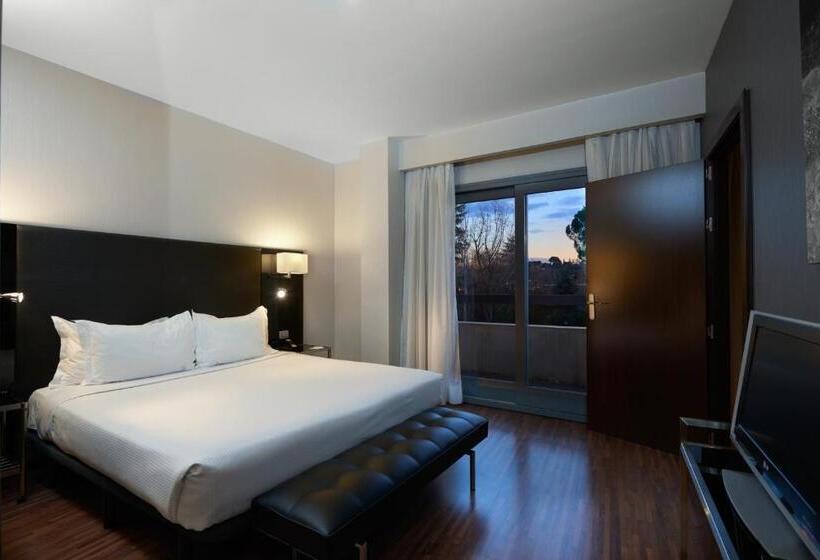 سوییت, Eurostars Monte Real