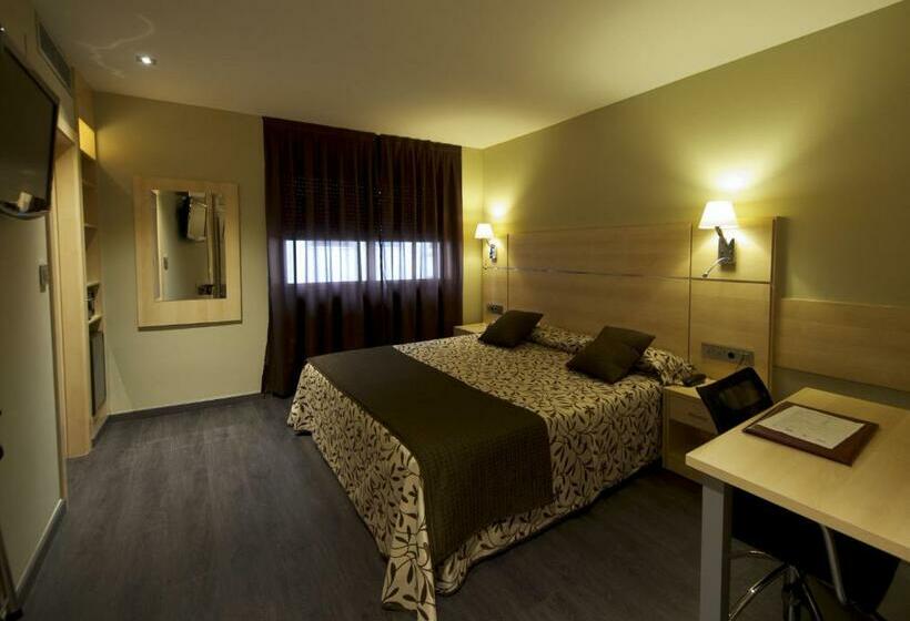 غرفة قياسية, Francisco Ii