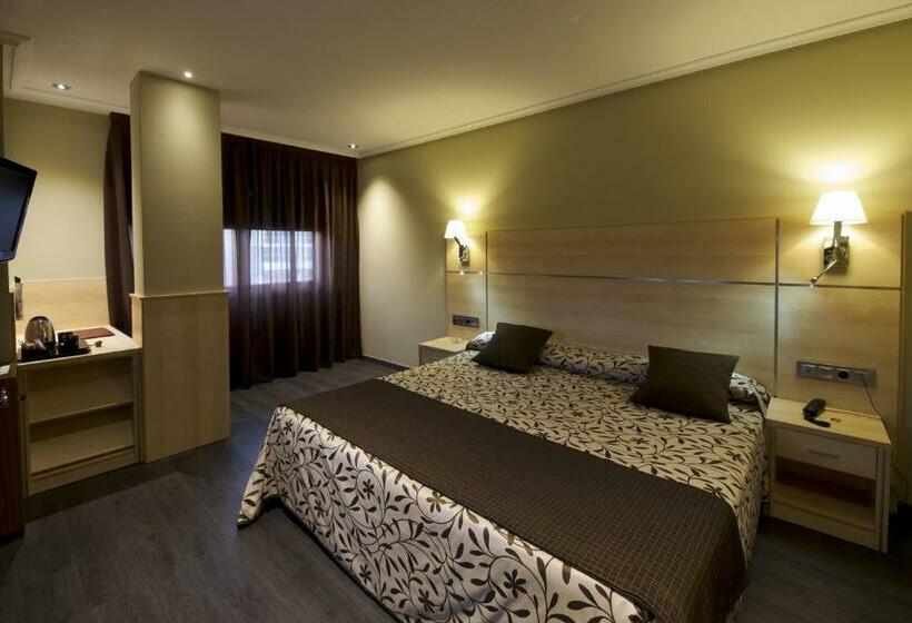 غرفة قياسية, Francisco Ii