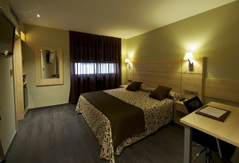 غرفة قياسية, Francisco Ii