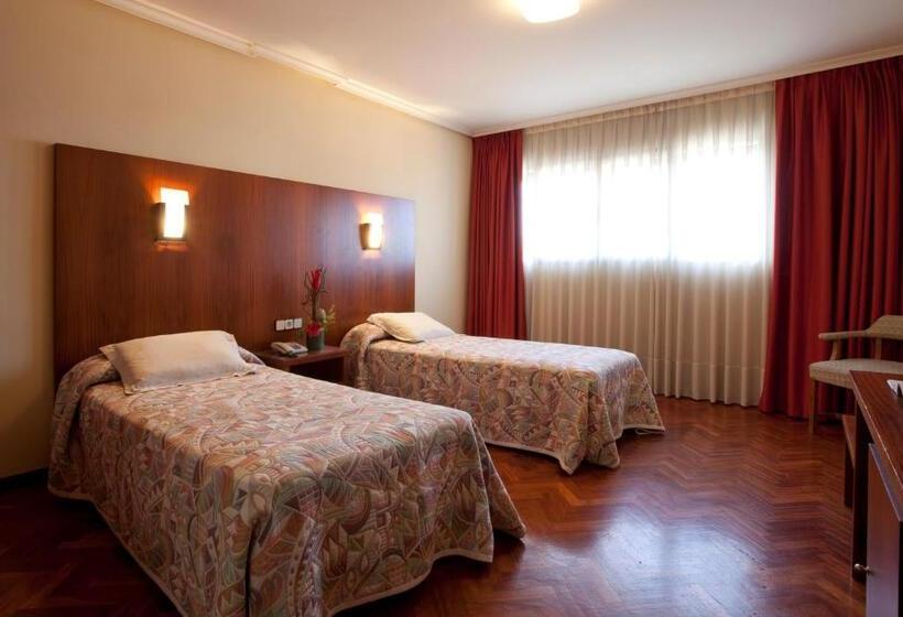 Habitación Estándar, Galaico