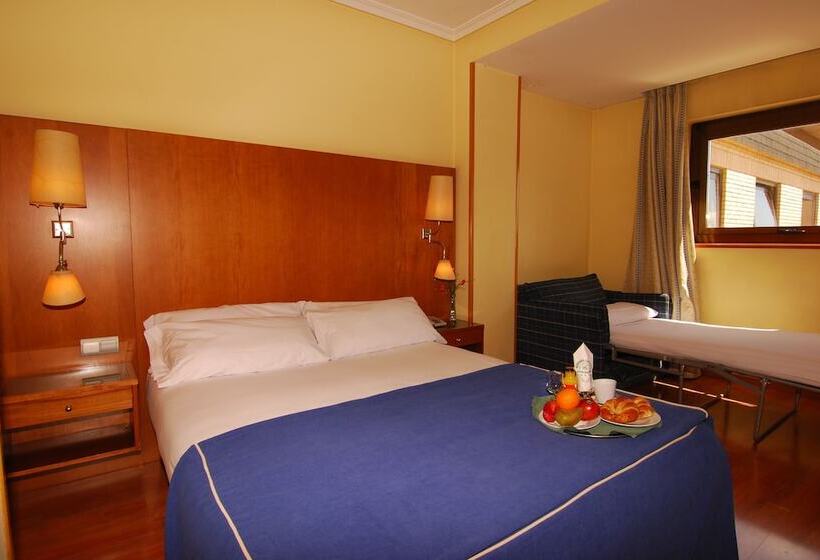 スーペリアールーム, Galaico