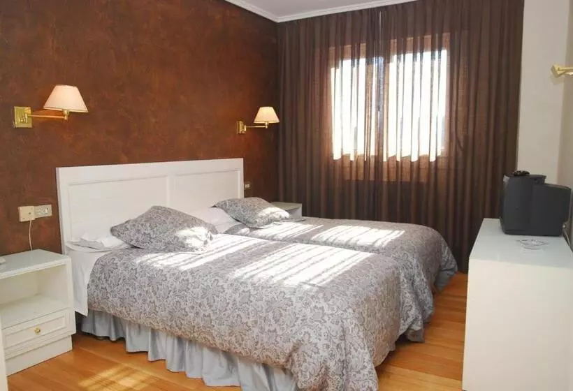 Standard-huone, Iguareña