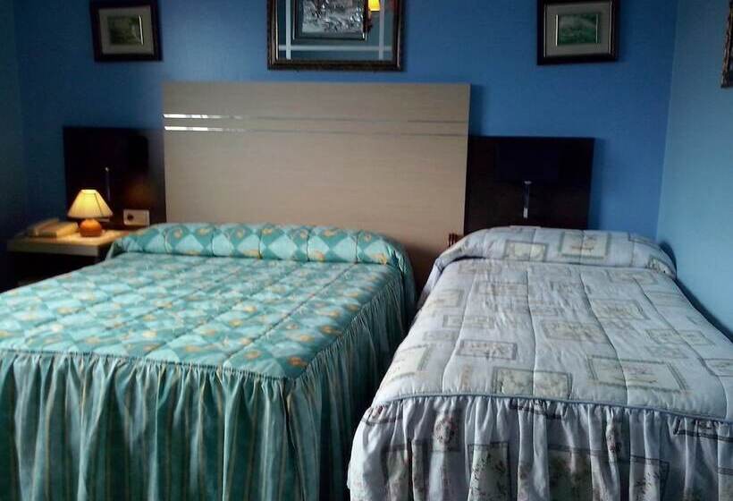 スタンダードトリプルルーム, Internacional