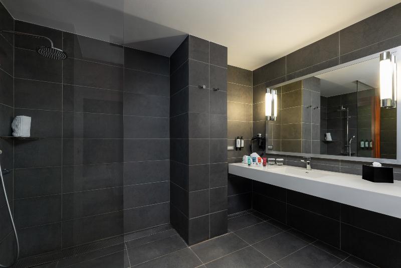 주니어 스위트, Livvo Fataga