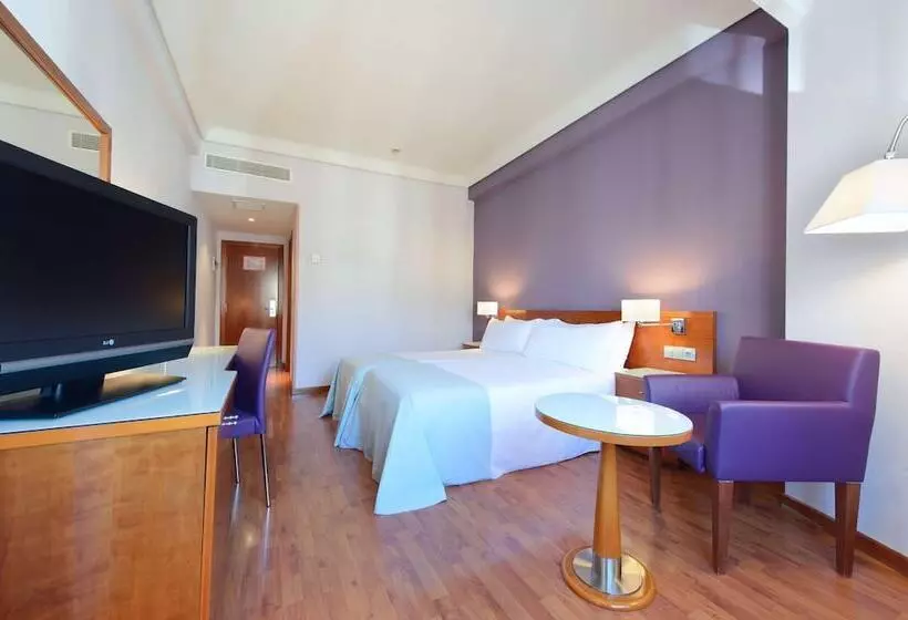 اتاق استاندارد با چشم‌انداز, Madrid Centro Affiliated By Meliá