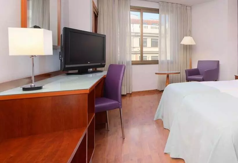 اتاق استاندارد با چشم‌انداز, Madrid Centro Affiliated By Meliá