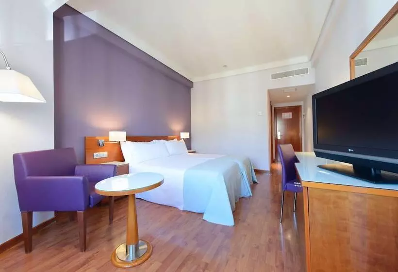 اتاق استاندارد, Madrid Centro Affiliated By Meliá
