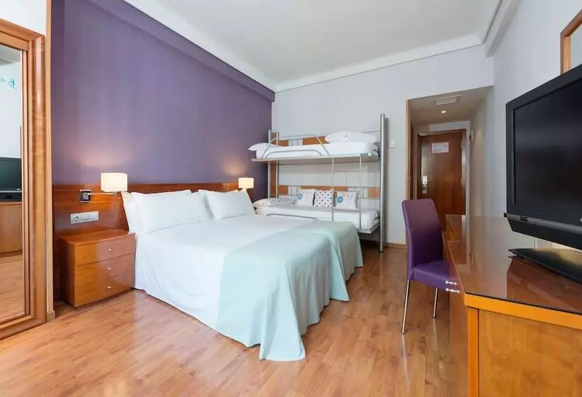 اتاق خانوادگی, Madrid Centro Affiliated By Meliá