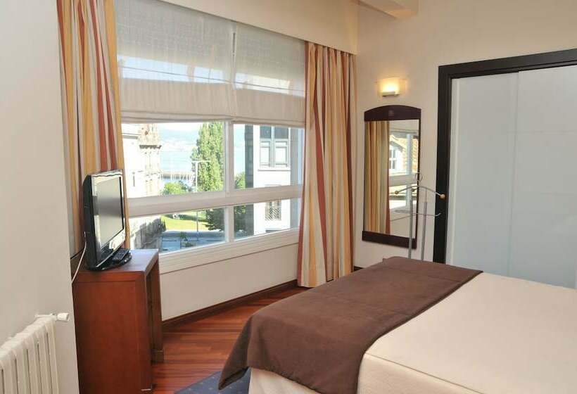 컴포트 룸, Maroa Vigo