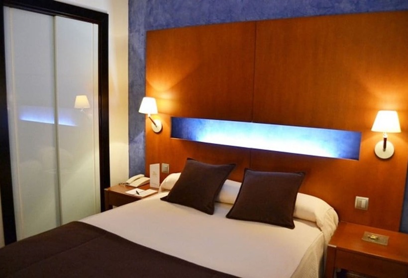 싱글 기본룸, Maroa Vigo