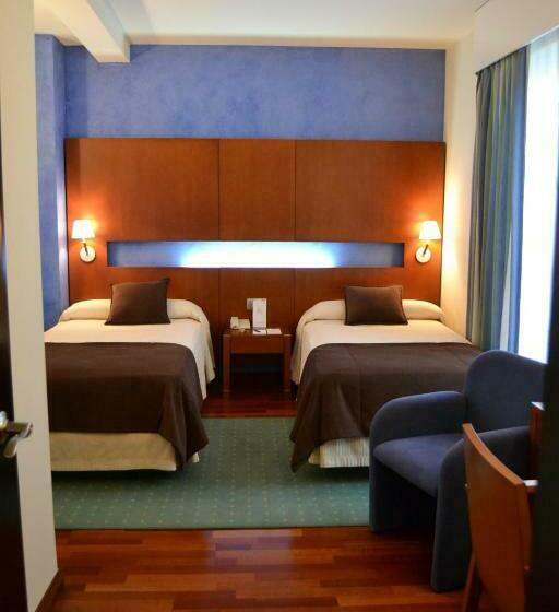 패밀리 룸, Maroa Vigo