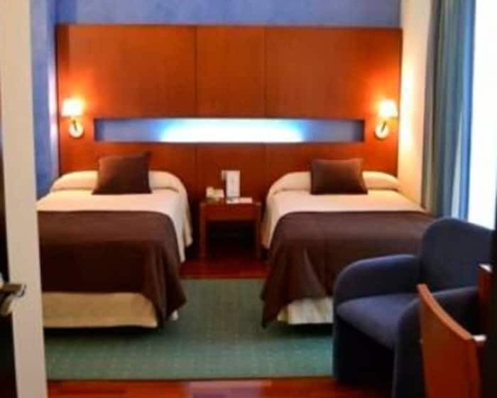 패밀리 룸, Maroa Vigo