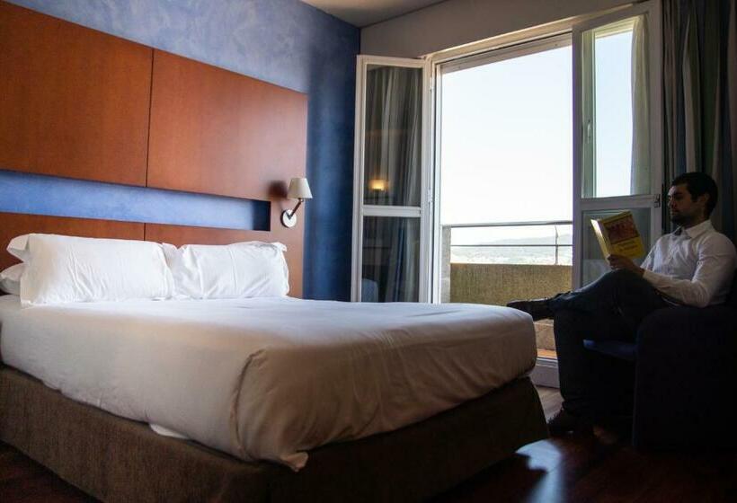 수피리어 룸, Maroa Vigo