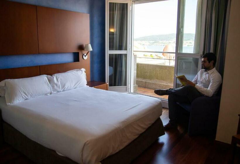 수피리어 룸, Maroa Vigo