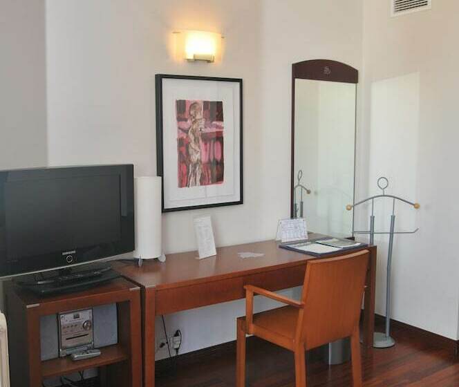 수피리어 룸, Maroa Vigo