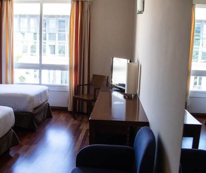 컴포트 룸, Maroa Vigo