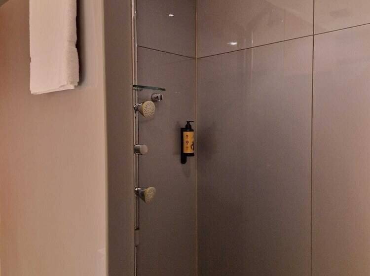 싱글 기본룸, Maroa Vigo