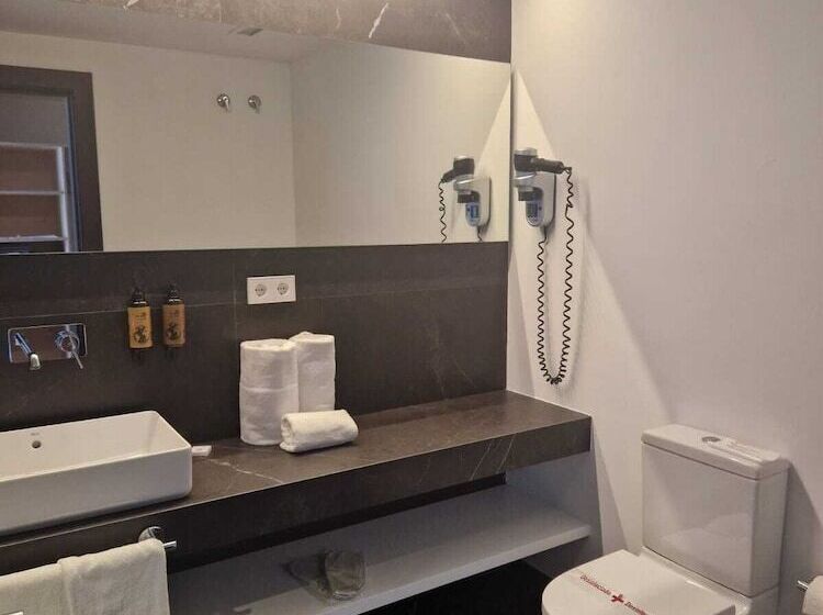 수피리어 룸, Maroa Vigo