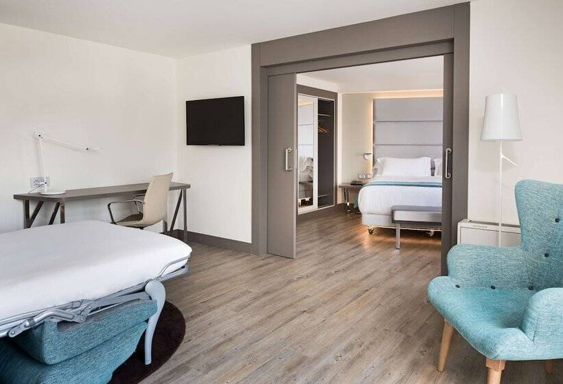 家庭间, NH Madrid Zurbano