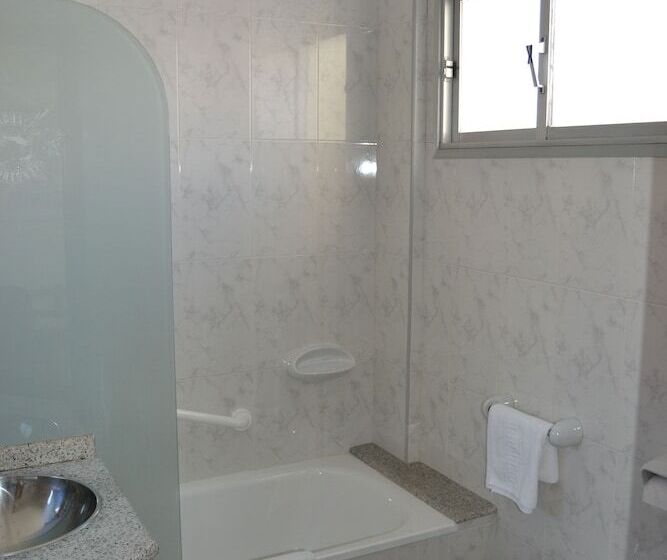 اتاق استاندارد, Nuevo Cachalote