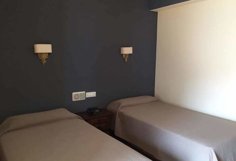 اتاق استاندارد, Nuevo Cachalote