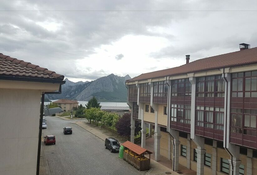 Номер Стандарт, Presa