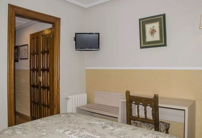 Chambre Standard Individuelle, Presa