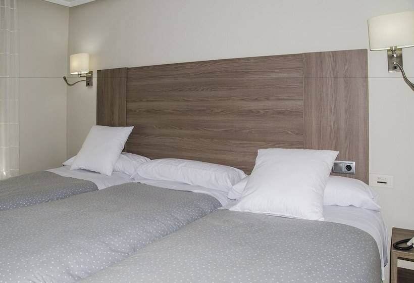 Номер Стандарт Трехместный, Presa